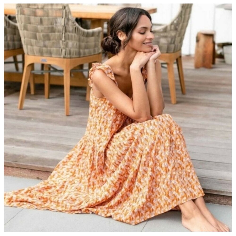 XiRENA Rumer Dress - Picture 2 of 12